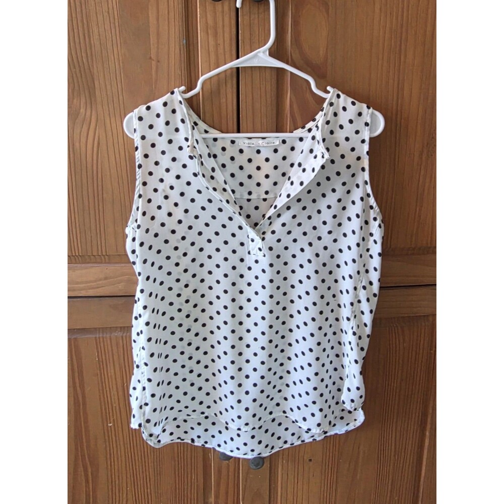 Violet And Claire Sleeveless Blouse Medium Gauzy White With Blue Polka Dots